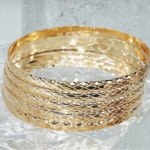Elegant Gold-Tone Bangle Set